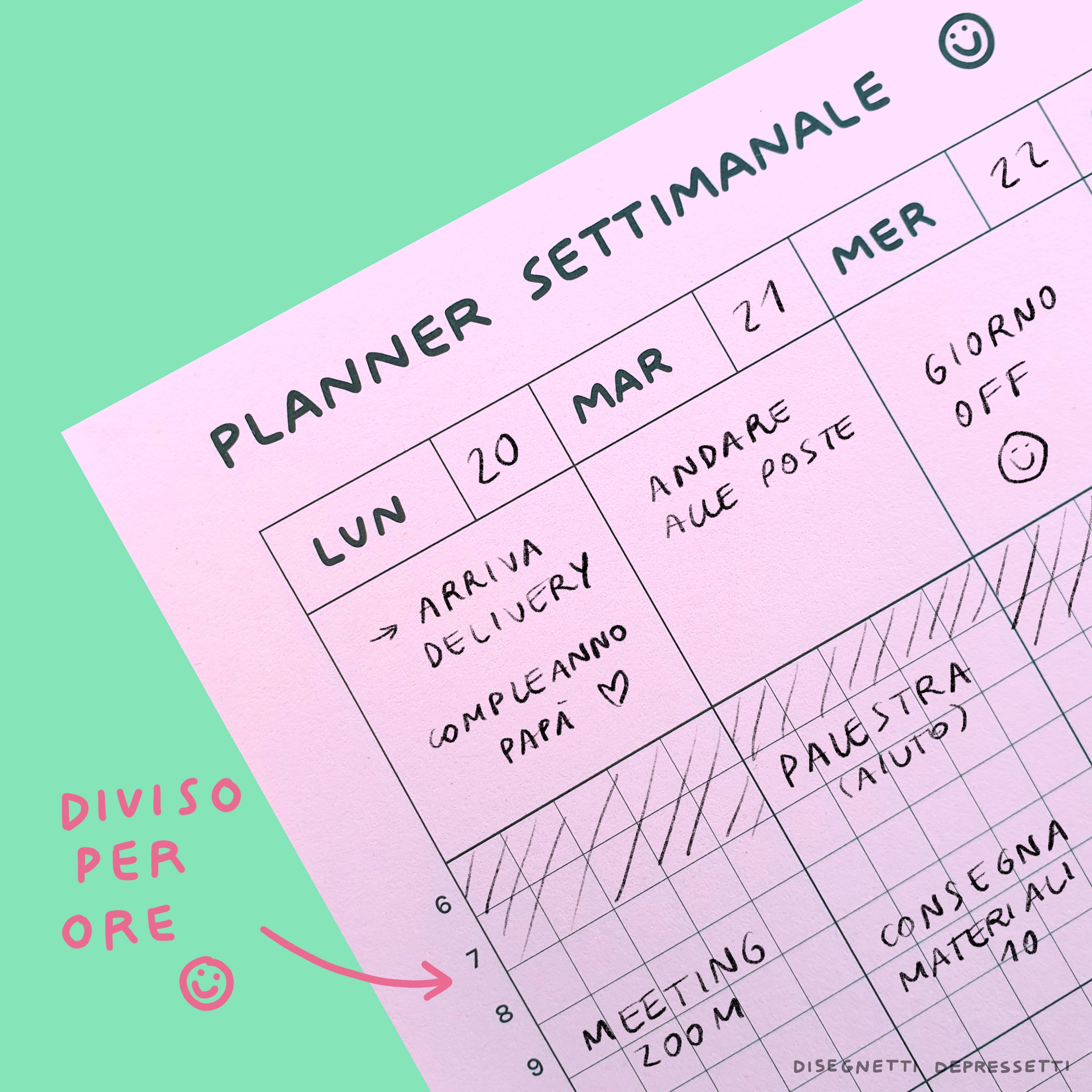 planner settimanale da tavolo con blocco note